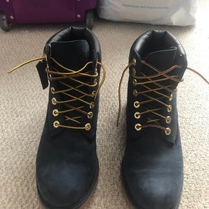Navy blue timberland boots